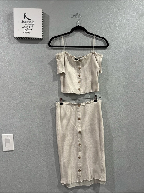 Dresses & Skirts - Casual Cream Ribbed Midi-Skirt Set Women's